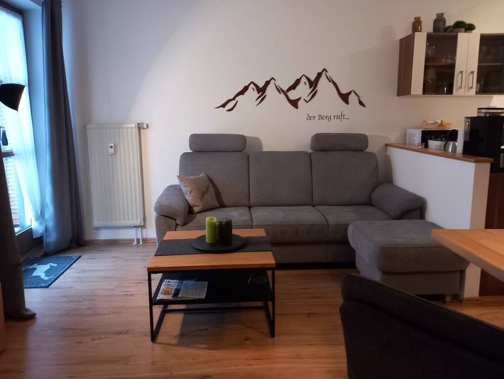 Ferienwohnung für 2 Personen, mit Terrasse und Pool sowie Ausblick im Mittenwald - 3