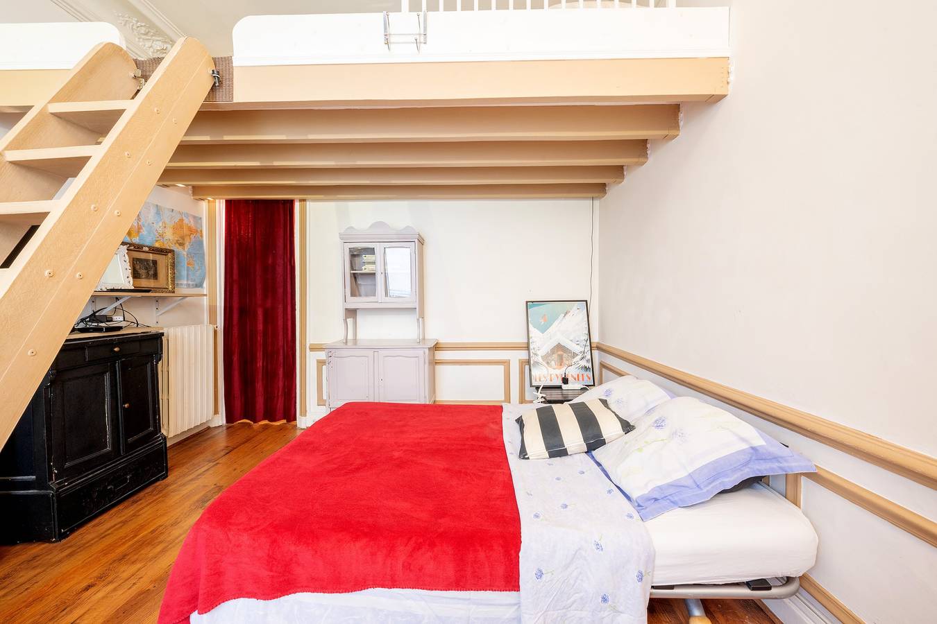 Apartamento entero, Apartamento de vacaciones para 4 personas in 10th Arrondissement, París