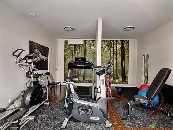 Gîte pour 8 personnes, avec balcon ainsi que piscine et jardin à Bromont - 3