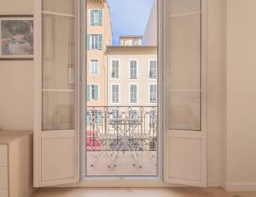 Gîte pour 2 personnes, avec balcon, animaux acceptés dans Gare De Nice Riquier