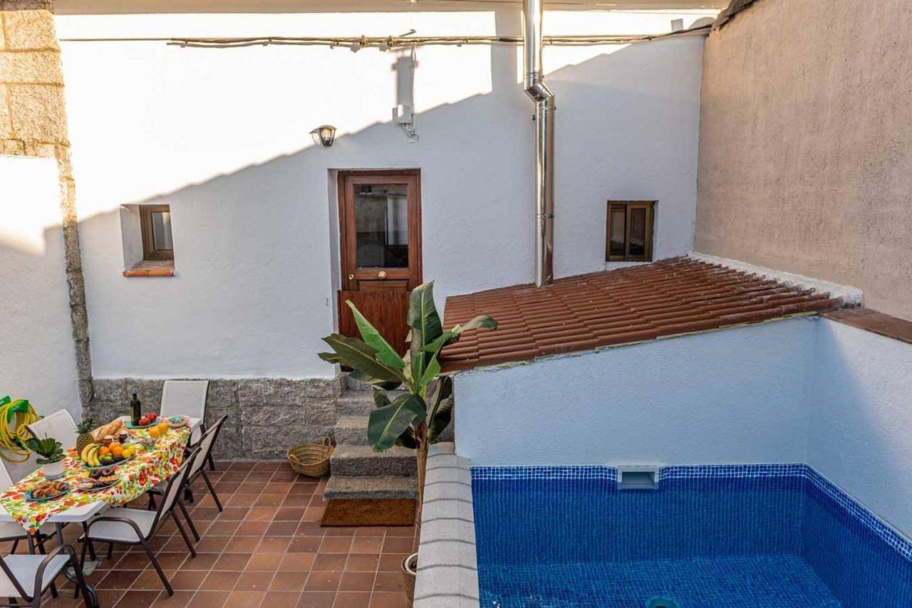 Casa Rural Valsain Lodge in Real Sitio de San Ildefonso, Provincia de Segovia