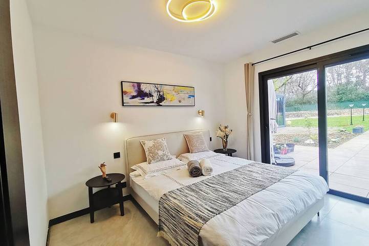 Chambre d’hôte pour 8 personnes, avec sauna ainsi que jacuzzi et jardin à Saint-Paul-en-Forêt - 3