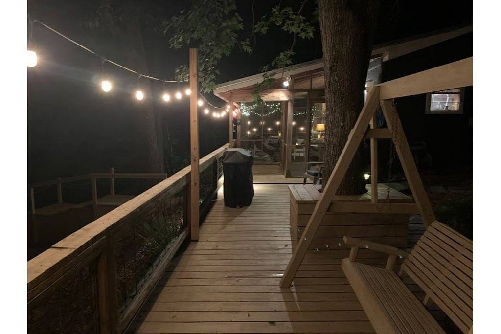 New! Water front lake cabin: totally updated with a private mountain lodge vibe! in Lake Martin