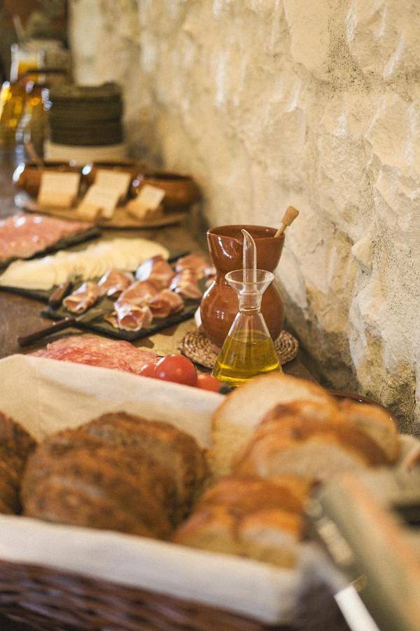 Hôtel pour 2 personnes, avec jardin et piscine à Beuda - 2