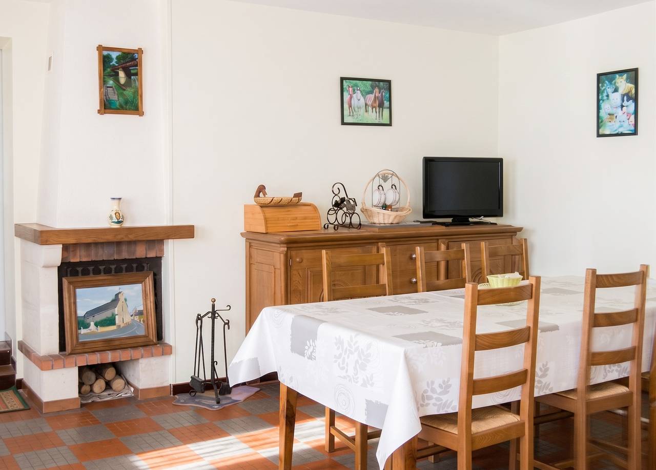 Gemütliches Haus in La Chapelle-aux-Choux mit großem Garten 70 m² in La Chapelle-aux-Choux, Loire-Tal