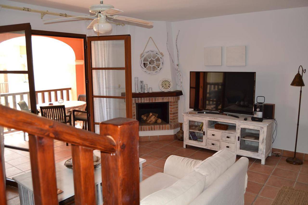 Apartamento entero, Dúplex Exclusivo con Vistas Panorámicas al Mar en Harbour Light, Villaricos in Villaricos, Cuevas del Almanzora