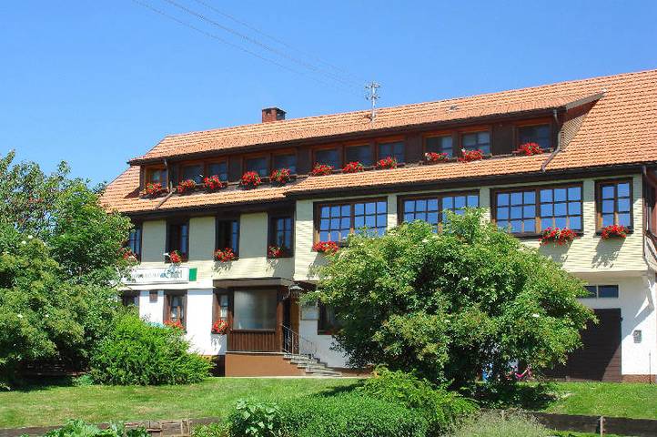 Pension für 2 Personen, mit Balkon/Terrasse und Terrasse sowie Garten in Höchenschwand