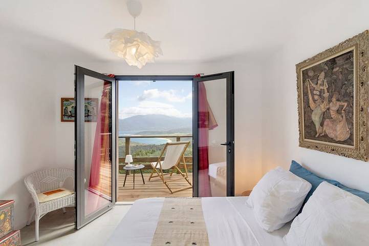 Chambre d’hôte pour 2 personnes, avec jardin à Belvédère-Campomoro - 2