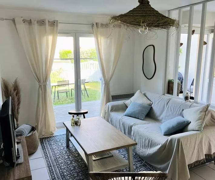 Villa pour 6 personnes, avec vue ainsi que jardin et balcon en Normandie