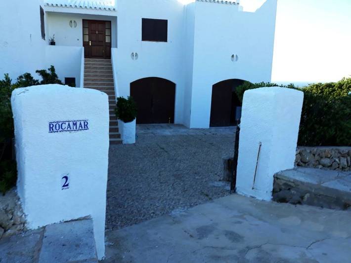 Location de vacances pour 21 personnes, avec piscine ainsi que jardin et vue, animaux acceptés à Cala Morell - 3