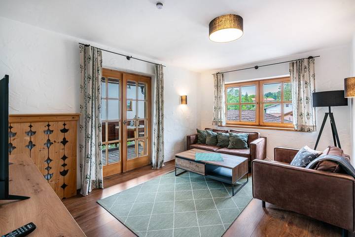 Ferienwohnung für 6 Personen, mit Balkon im Chiemgau