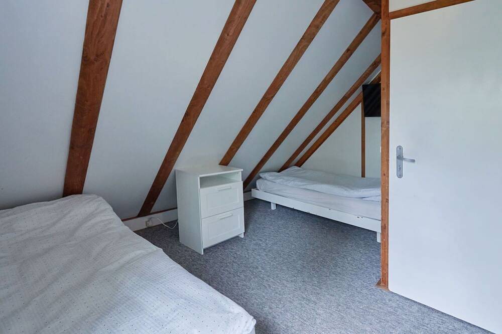 Gemütliche Wohnung in einem Ferienhaus mit Klimaanlage,  W-Lan, Tv, Terrasse und Haustiere erlaubt in Frankenau, Waldecker Land