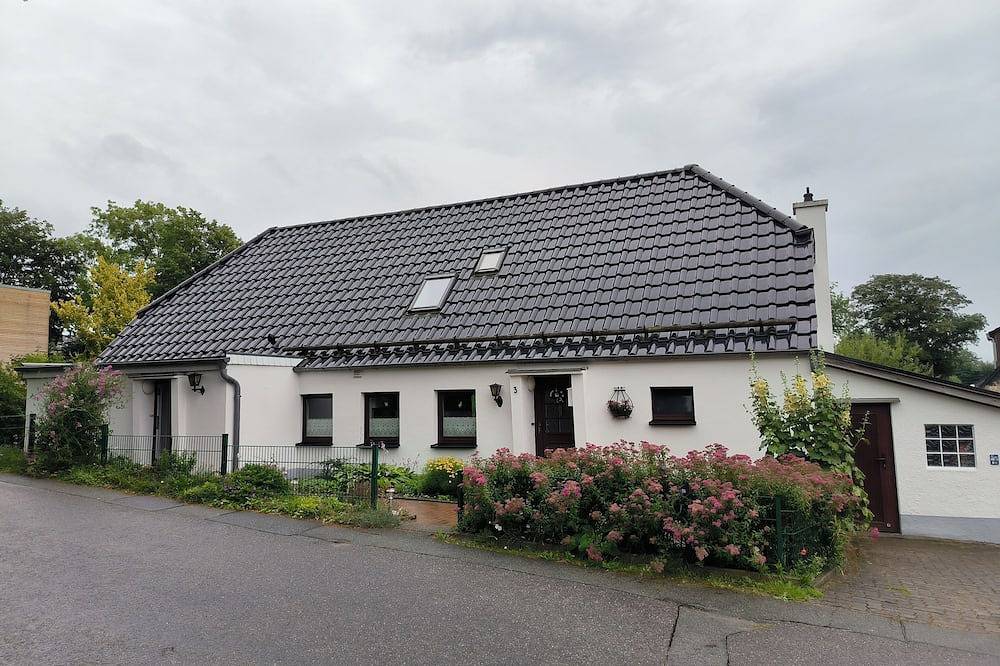 Ganze Wohnung, Andresen: Ferienwohnung mit Gartenlaube - Ferienwohnung Andresen in Handewitt, Flensburger Förde