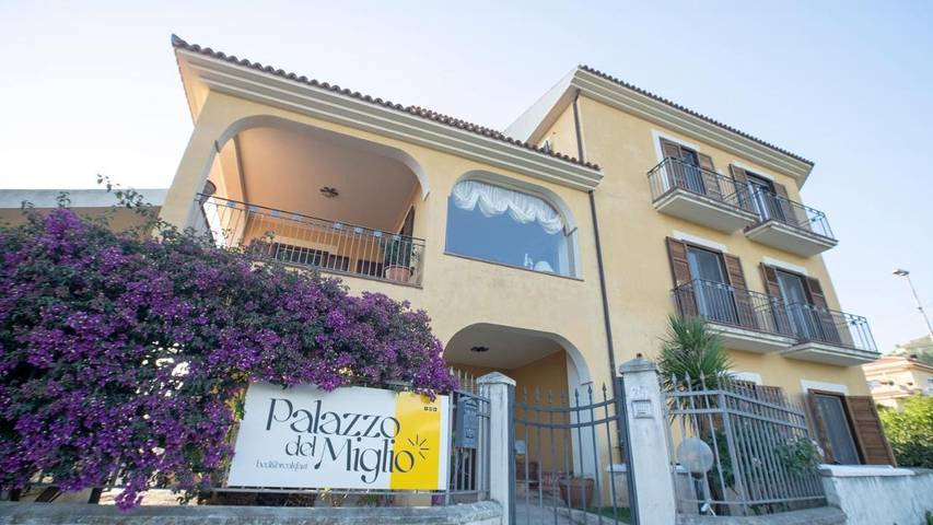 B&b per 4 persone, con Balcone e Terrazza nonché Giardino e Panorama a Belvedere Marittimo