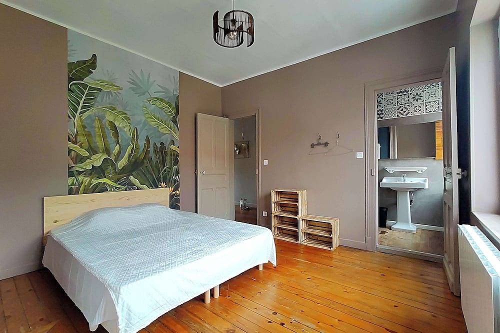 Maison pour séjours familiaux ou professionnels in Cambrai, Département Nord