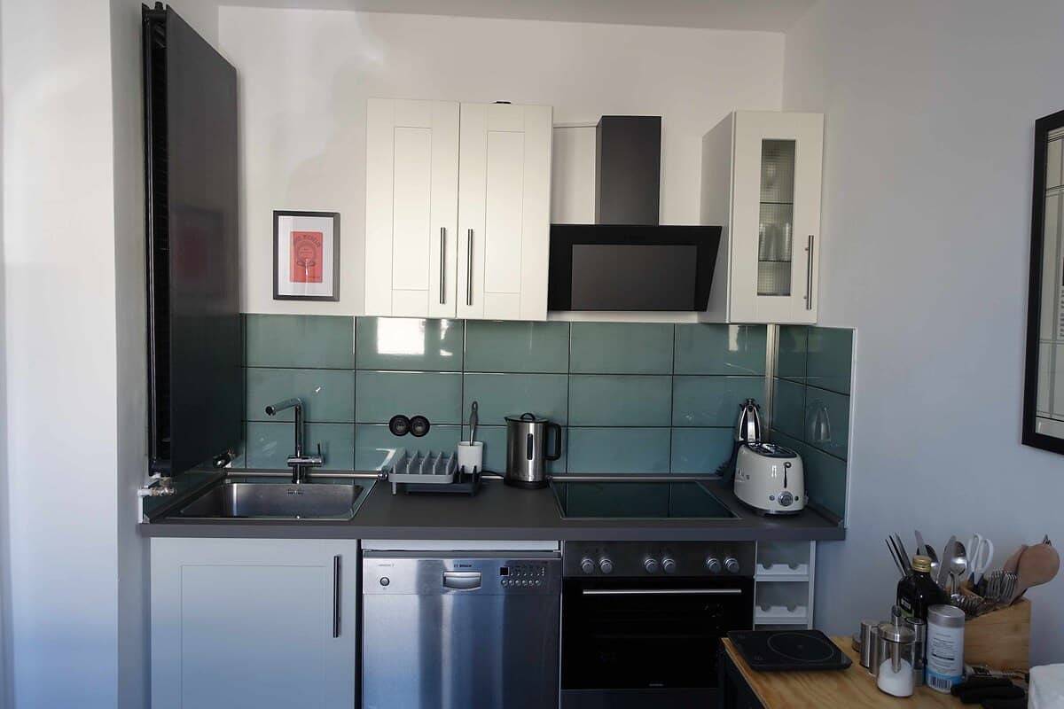 Apartamento entero, Ferienunterkunft im Tegelhaus in Aeropuerto de Berlín-Tegel, Berlín