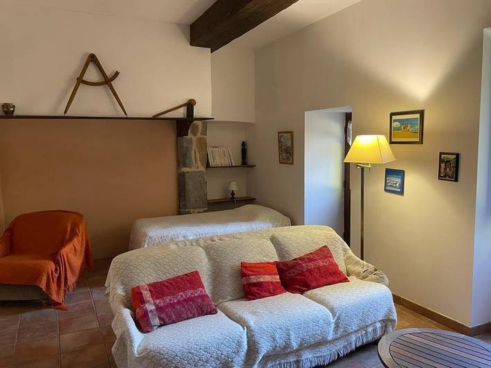 Gîte pour 3 personnes, avec jardin à Saint-Lothain - 4