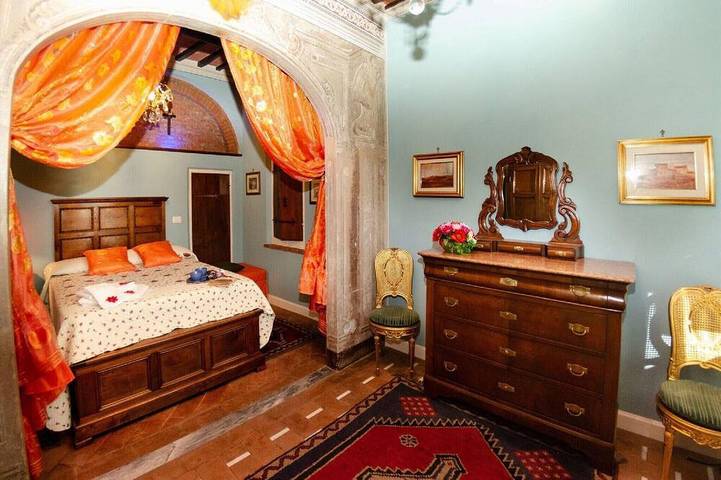 Villa a Uzzano con piscina privata in Uzzano, Provincia di Pistoia
