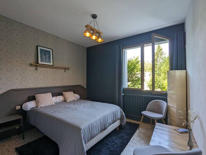 Gîte pour 2 personnes, avec vue et jardin à Monlet - 4
