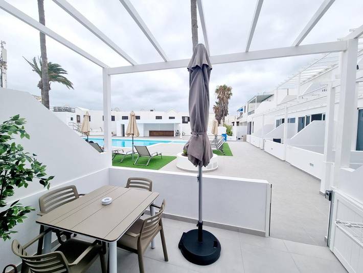 Apartamento de vacaciones para 4 personas, con piscina además de vistas y terraza - 1