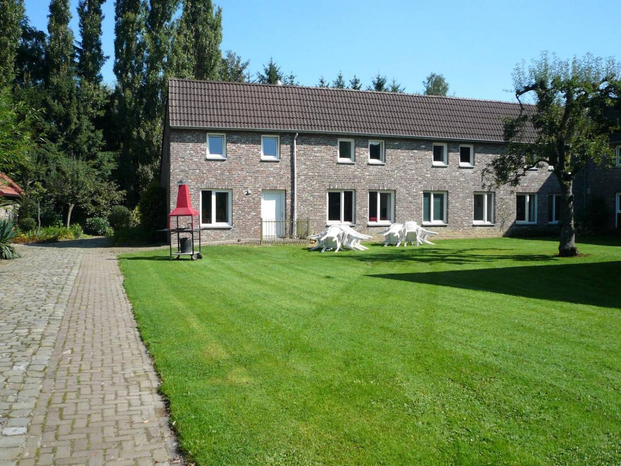 Schöne Gruppenunterkunft für 25 Personen in Südlimburg in Gulpen, Limburg (Niederlande)
