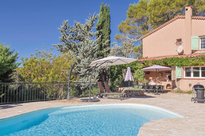 Maison de vacances pour 8 personnes, avec terrasse et jardin à Draguignan