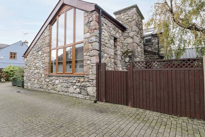 Cottage für 14 Personen, mit Garten - 1