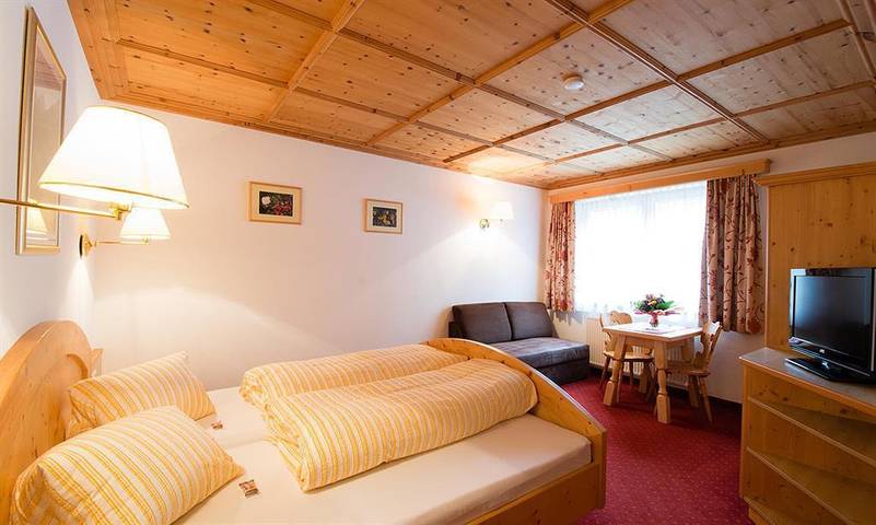 Ferienwohnung für 2 Personen, mit Balkon, kinderfreundlich - 1
