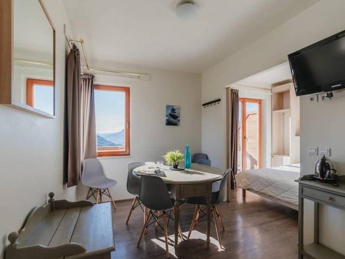 Chalet pour 3 personnes, avec Balcon et Sauna à Les Orres - 2