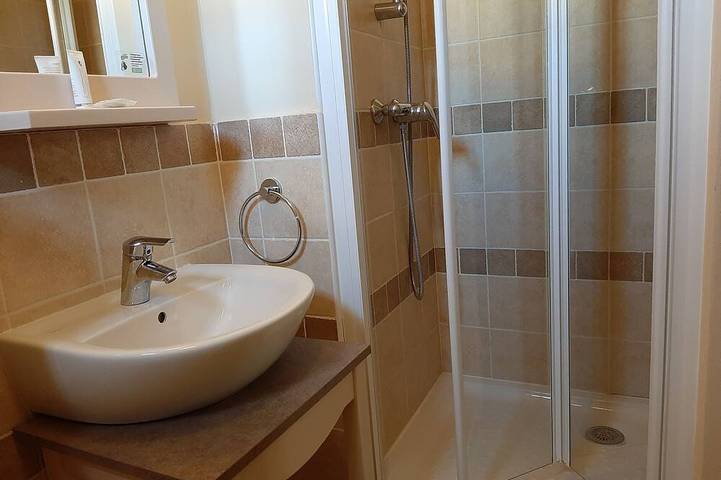 Villa 4/6p Avec 2 Chambres in Mallemort, Arles region