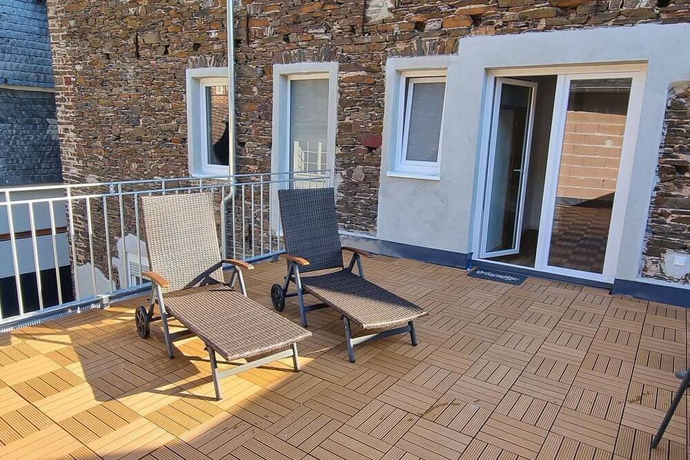 Ganze Wohnung, Wohnung 1: Mosel-Blick Charme & Komfort - Altes Winzerhaus am Calmont in Bremm, Cochem-Zell