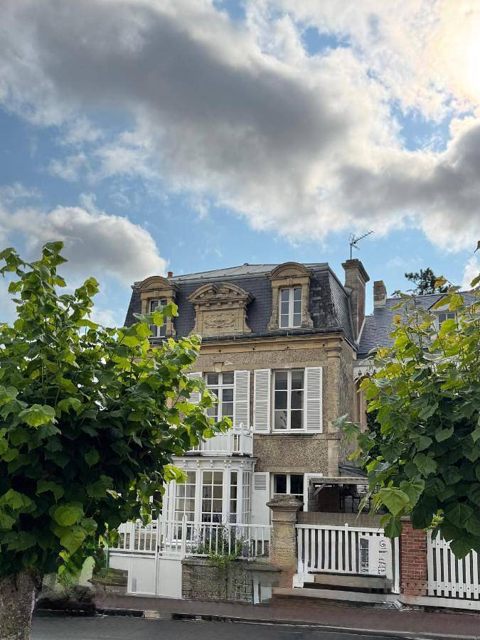 La Villa Graziella in Arromanches-les-Bains, Bayeux und Umgebung
