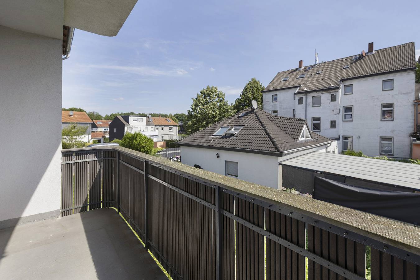 Ganze Wohnung, Apartment 'Baran' mit Balkon und Wlan in Stadtbezirk VI, Essen