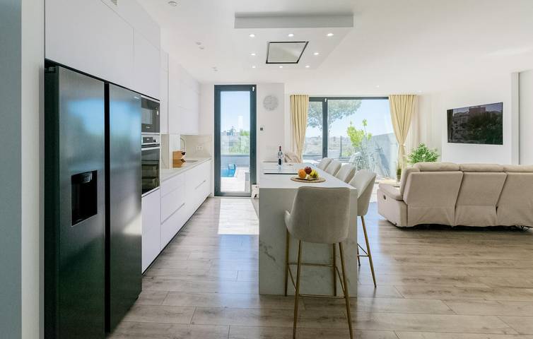 Appartement avec vue sur la mer, avec piscine et terrasse, à 2,5 km de la Costa del Sol in La Viña (Torre del Mar), Vélez-Málaga