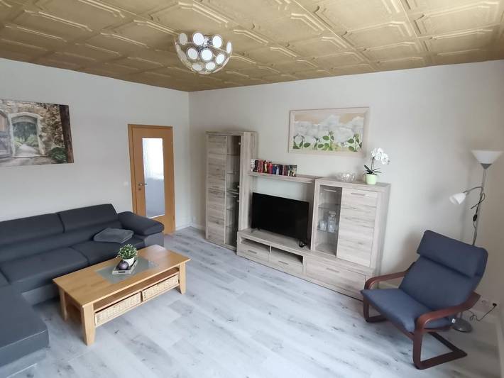 Ferienwohnung für 4 Personen, mit Terrasse und Garten in Gornsdorf