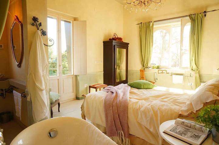 Location de vacances pour 8 personnes, avec terrasse et sauna ainsi que jacuzzi et jardin en Croatie - 2