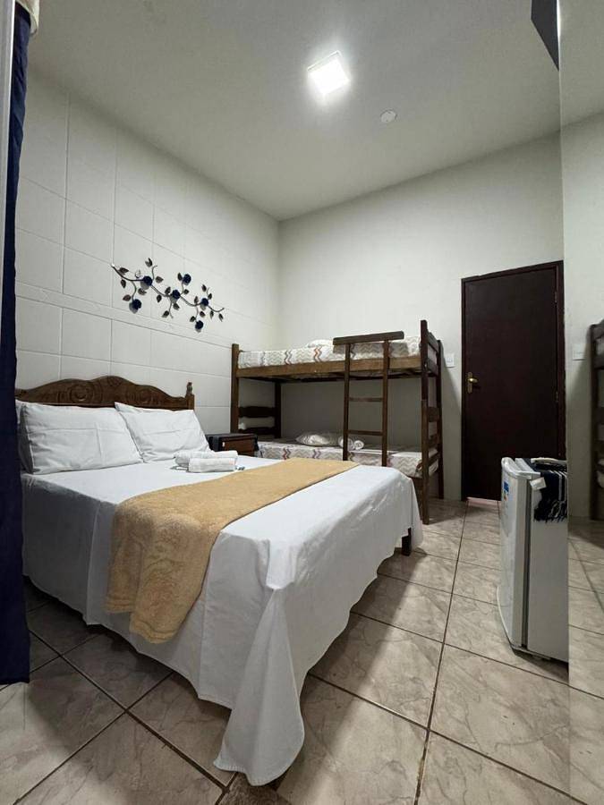 Casas e apartamentos de temporada para 4 pessoas, com balcão em Vargem Bonita (MG)