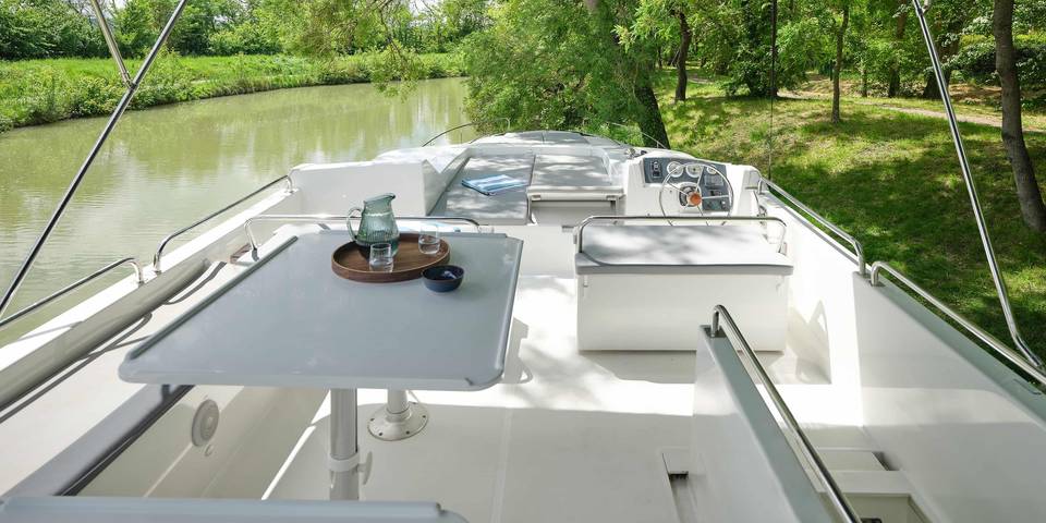 Bateau pour 12 personnes, avec Balcon/Terrasse et Terrasse à Decize