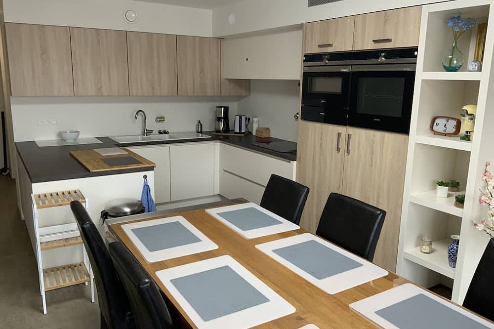 Geheel appartement, Madeleine. in De Panne, Belgische Kust
