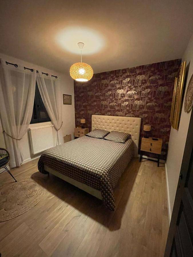 Gîte pour 2 personnes, avec jardin ainsi que vue et terrasse à Beuzeville - 2