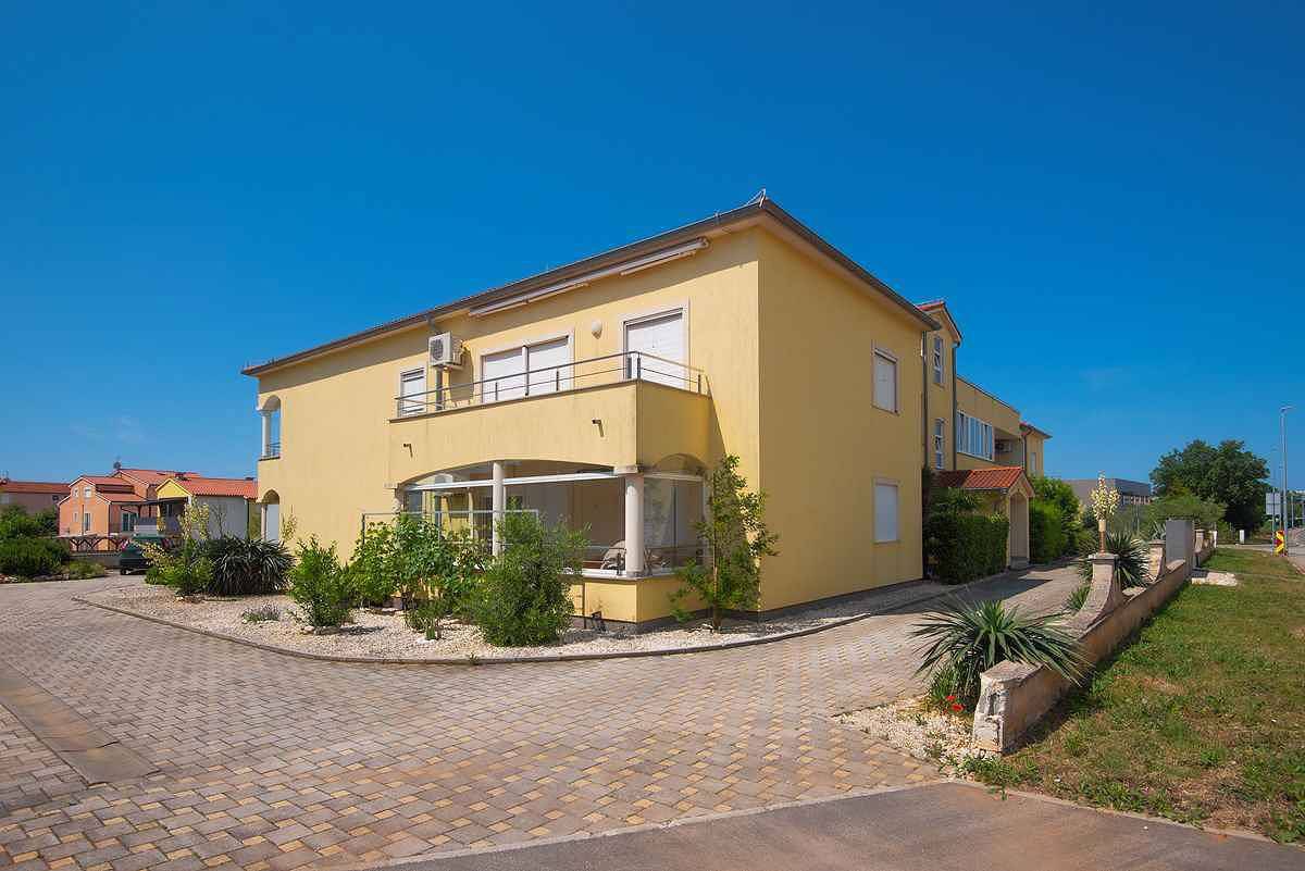 Ganzes Studio, Studio mit Terrasse und Klimaanlage in Medulin Stadt, Medulin