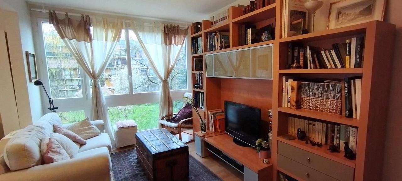 Appartement entier, Two-Bedroom Apartment in Fontenay-le-Fleury, Yvelines