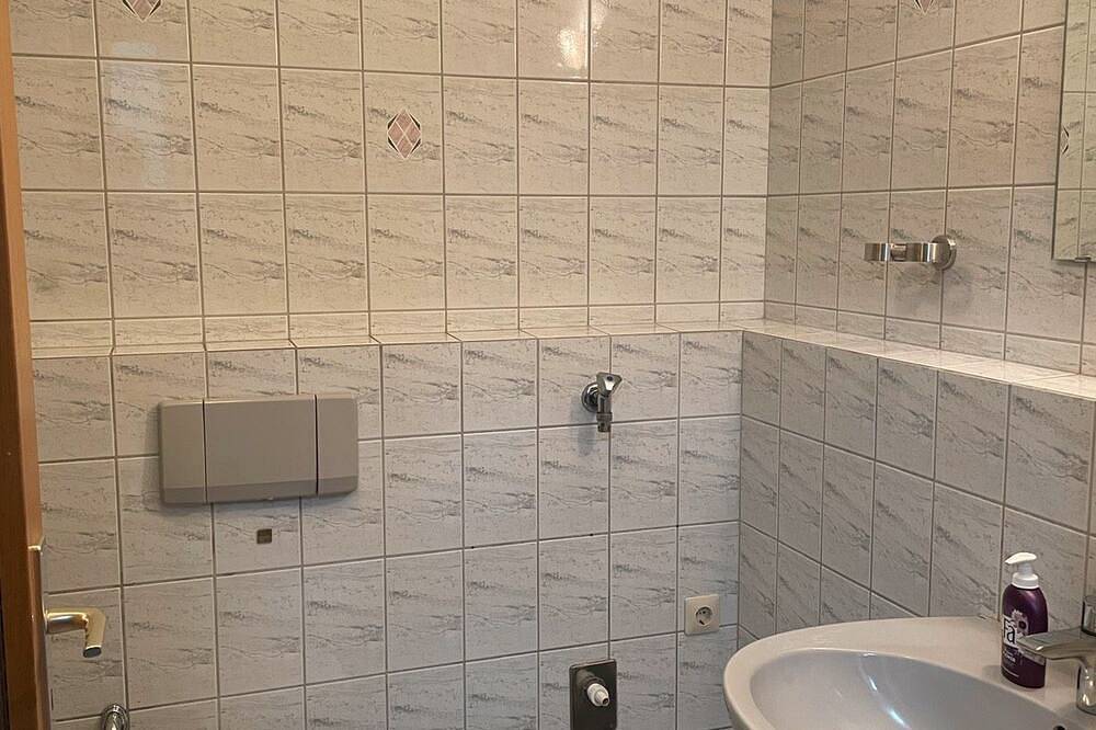 Ganze Wohnung, Ferienwohnung nur 10 min vom Bodensee in ruhiger Lage in Owingen, Region Bodensee-Oberschwaben