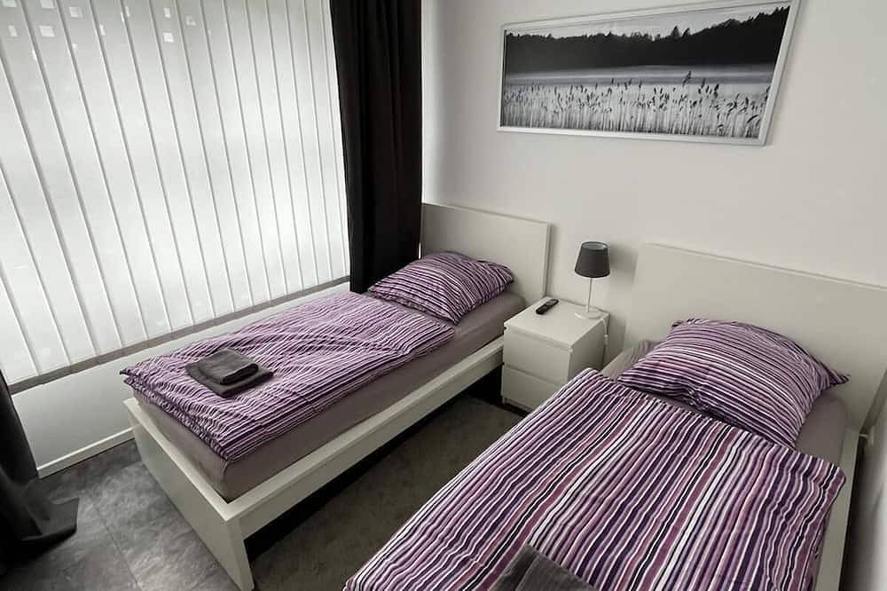 Ganze Wohnung, Moderne geräumige Ferienwohnung in Gütersloh, Nordrhein-Westfalen