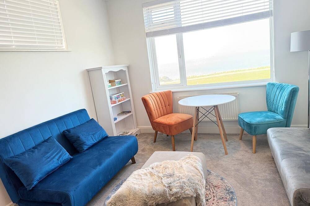 Ganze Wohnung, Stunning Sea-Facing Flat in Palm Bay, Margate – Your Coastal Retreat Awaits! in Botany Bay, Kent