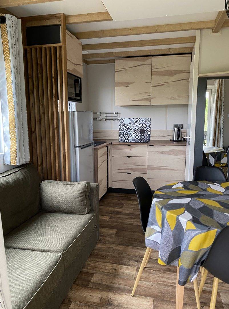 Chalet Reine des prés in Chemillé-en-Anjou, Région de Cholet
