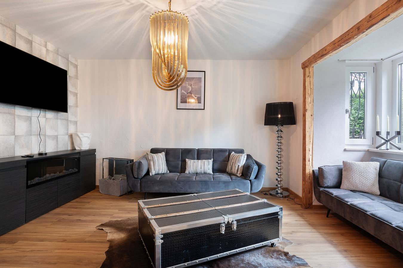 Ganze Wohnung, Ferienwohnung 'Unten' mit Bergblick, privater Terrasse und Wi-Fi in Bayerisch Gmain, Berchtesgadener Alpen