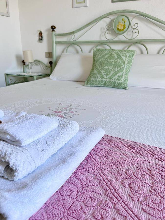 Maison d’hôte pour 2 personnes, avec jardin et terrasse, animaux acceptés à Budoni - 4