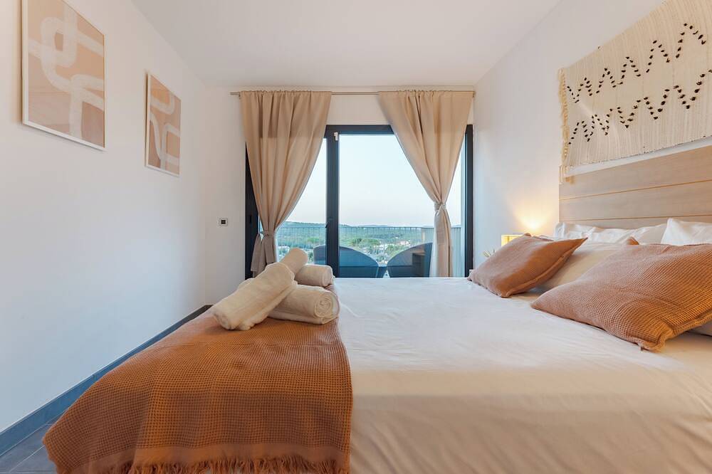 Casa Kibo | Piscina & Bbq | entre Costa Brava & Montaña in Tordera, Maresme