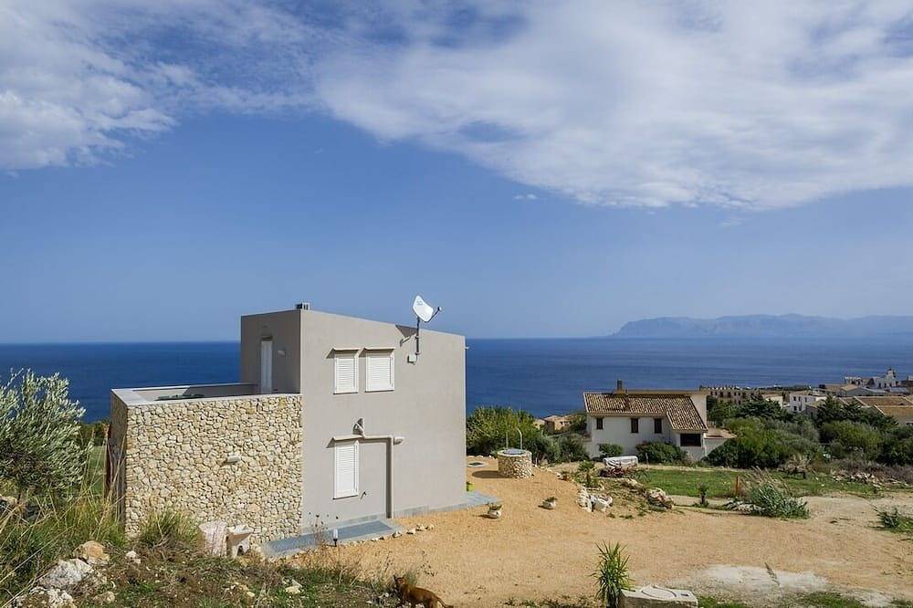 Apt Rino a 2 km de la reserva natural de Zingaro in Scopello, Castellammare del Golfo